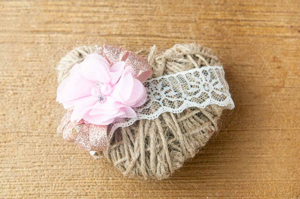 DIY Twine Heart Craft - Seasoned Sprinkles